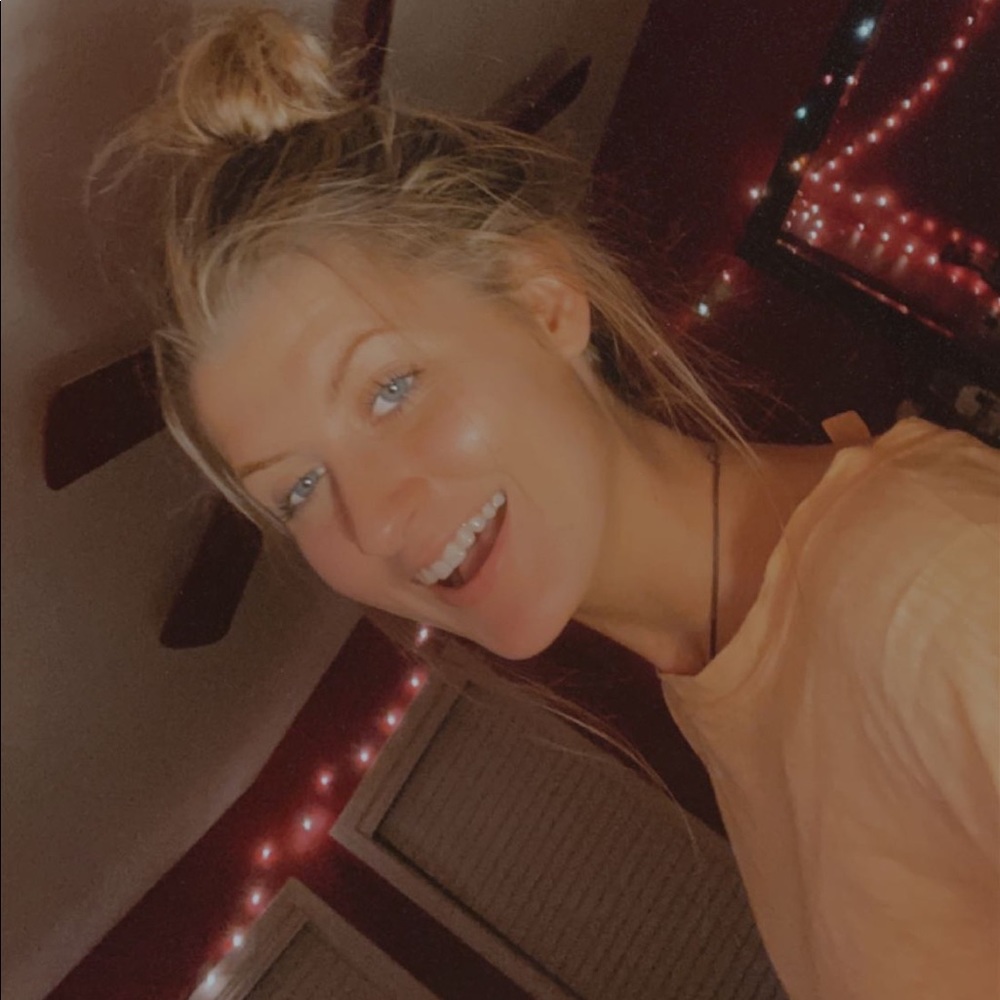 Meet your Posher, Tara